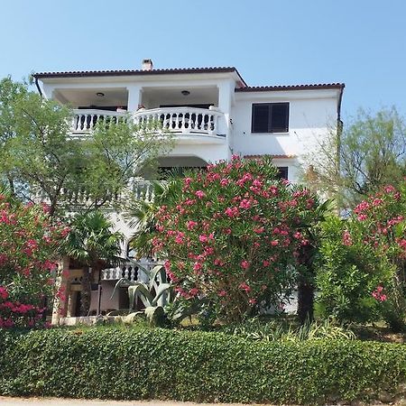 Guest House Villa Marlis Malinska Εξωτερικό φωτογραφία