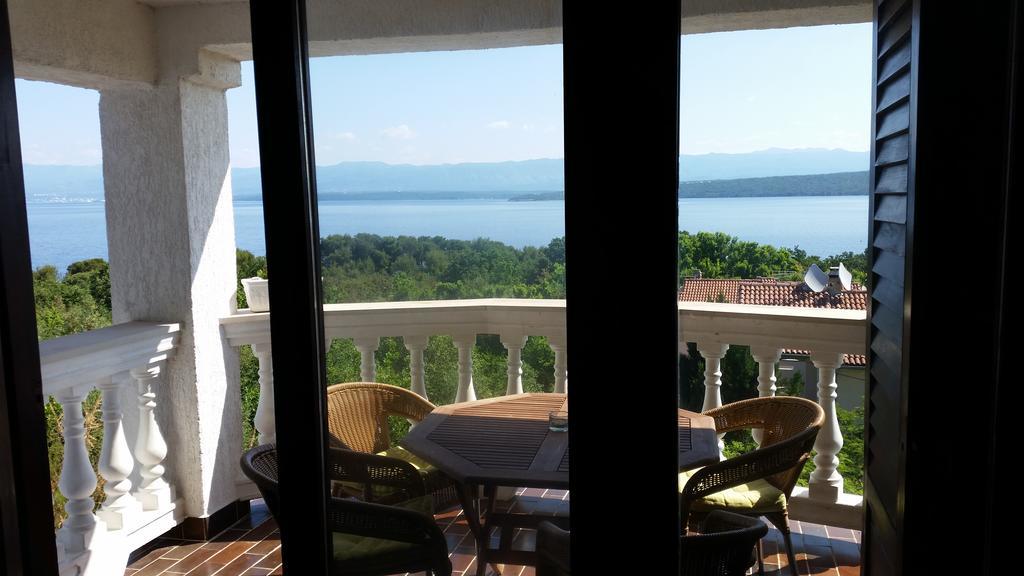 Guest House Villa Marlis Malinska Δωμάτιο φωτογραφία