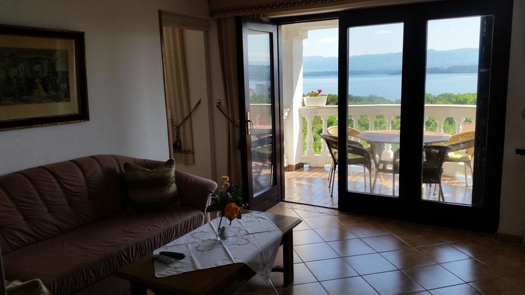 Guest House Villa Marlis Malinska Δωμάτιο φωτογραφία