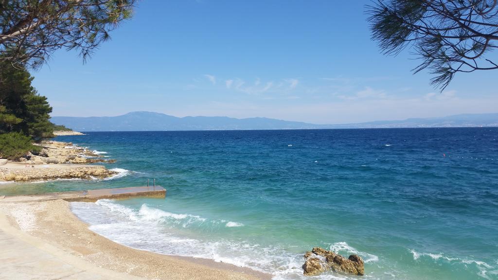 Guest House Villa Marlis Malinska Εξωτερικό φωτογραφία