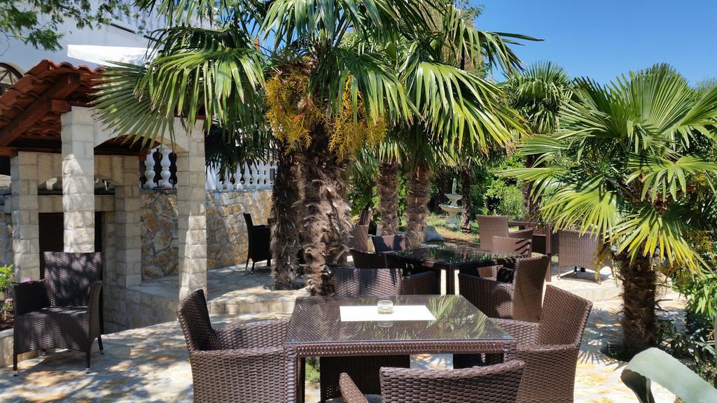 Guest House Villa Marlis Malinska Εξωτερικό φωτογραφία