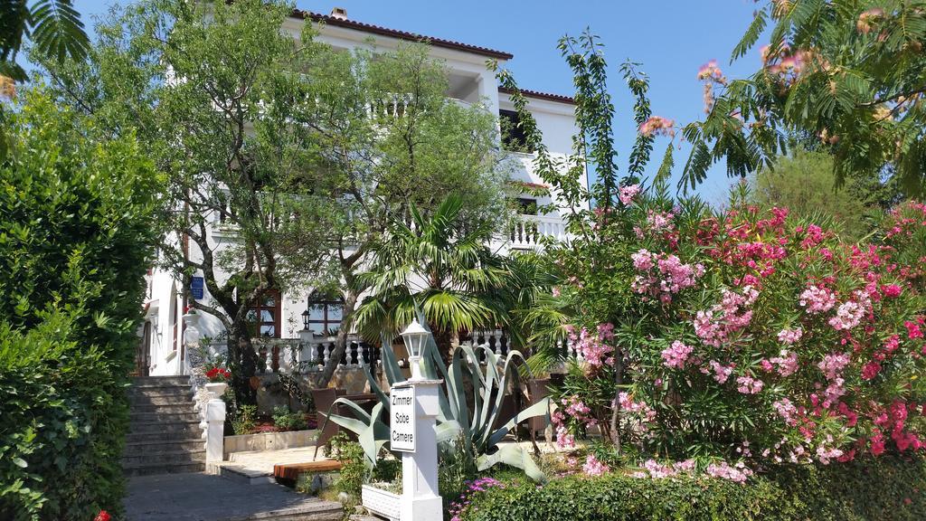 Guest House Villa Marlis Malinska Εξωτερικό φωτογραφία